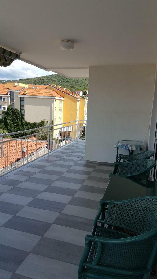 Vipava Apartamento Selce Exterior foto