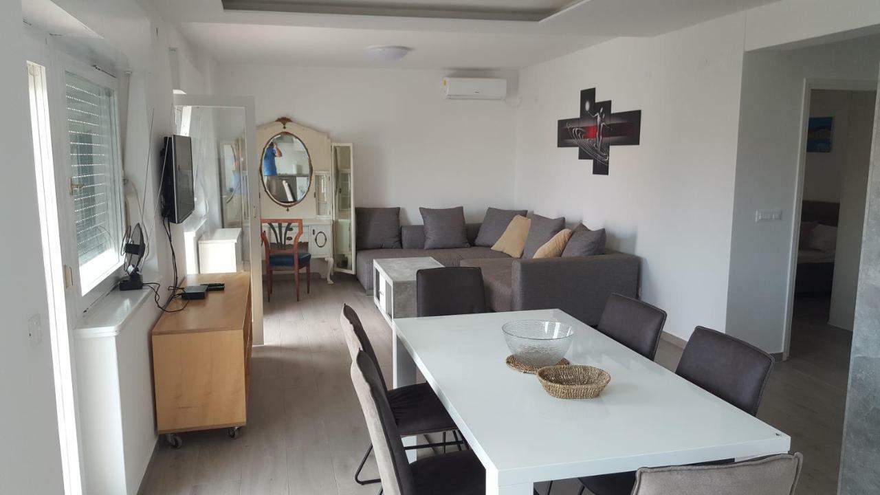 Vipava Apartamento Selce Exterior foto